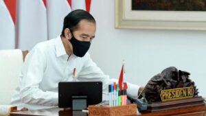 Peningkatan Investasi dan Lapangan Kerja: Legacy Ekonomi Presiden Jokowi melalui UU Cipta Kerja