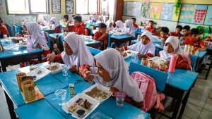 Pemerintah Tingkatkan Anggaran Program MBG, Dorong Roda Perekonomian Nasional