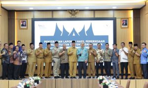Dukung Badan Pemeriksa Keuangan Perbaikan Pengelolaan Keuangan Daerah, Ketua DPRD Sumbar Lakukan Ini