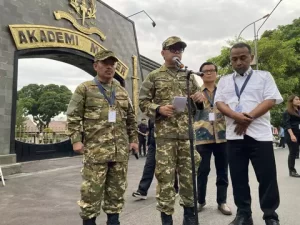 Program Retreat Upaya Penyamaan Visi Misi dengan Presiden Prabowo