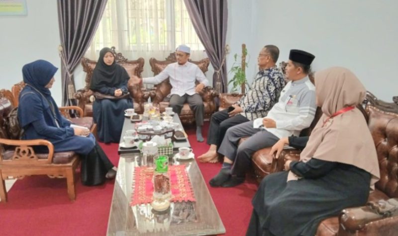 Mengenai Pembangunan Pagar dan Asrama Putri, Anggota DPRD Sumbar Irsyad Syafar Serap Aspirasi di SMAN 2 Harau