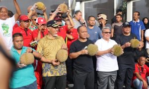 Ketua DPRD Sumbar Berharap Adanya Peningkatan Ekonomi dan Kemajuan UMKM di Festival Makan Durian Basamo