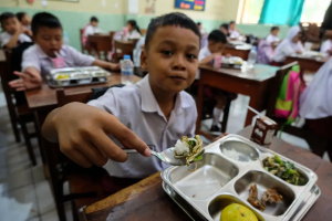 Dampak Program Makan Bergizi Gratis: Menekan Stunting dan Meningkatkan Kesehatan Anak