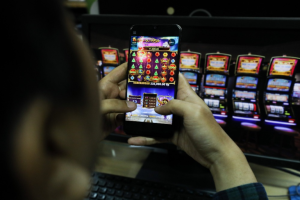 Keluarga dan Institusi Pendidikan Garda Terdepan Berantas Judi Online