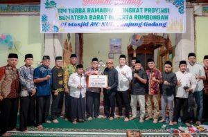 Ketua DPRD Sumbar, Muhidi, Laksanakan Safari Ramadan di Masjid An-Nur, Ajak Warga untuk Tingkatkan Ibadah