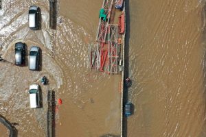 Upaya Pemerintah Kurangi Intensitas Hujan dan Banjir Melalui Operasi Modifikasi Cuaca