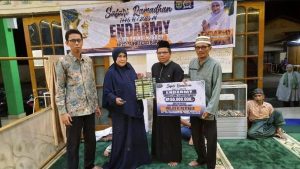 Anggota DPRD Sumbar Endarmy Laksanakan Safari Ramadhan di Masjid Al Muttaqin Kayu Tanam, Padang Pariaman