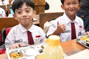 Program Makan Bergizi Gratis: Upaya Pemerintah untuk Meningkatkan Kesehatan Anak