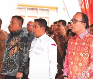 Wakil Ketua DPRD Sumbar Evi Yandri Resmikan Sarpras Serta Launching Program SMK 5 Padang, Harapkan Kemajuan Dunia Pendidikan