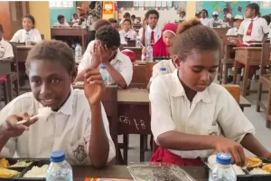 Tokoh Masyarakat Papua Mengapresiasi Langkah Pemerintah Tingkatkan SDM Papua Melalui Program MBG
