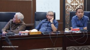 DPRD Sumbar Bahas Ranperda Fasilitasi Penyelenggaraan Pesantren