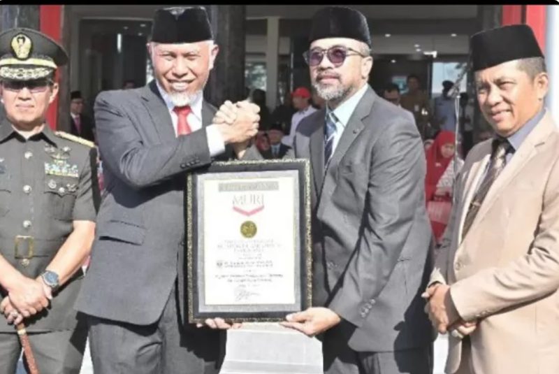 Upacara Harkitnas di Kantor Gubernur Sumbar, Evi Yandri Serukan Kebangkitan Berkelanjutan