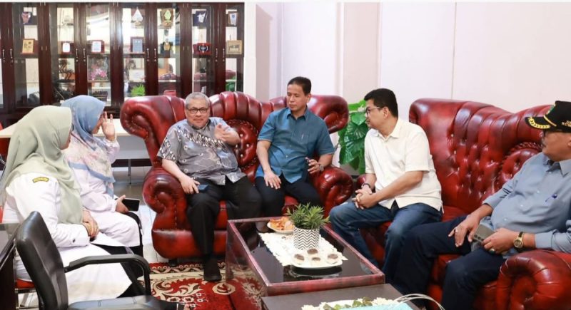 Kunjungan Lapangan DPRD Sumbar Bahas Efektivitas APBD 2024 di Sektor Pendidikan