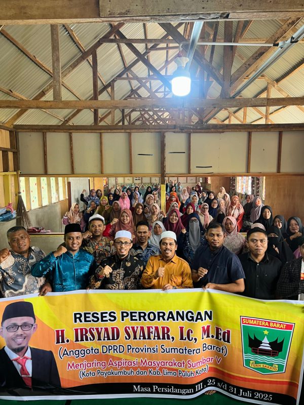Irsyad Syafar Serap Aspirasi Pendidikan dan Sosial Masyarakat Simalanggang