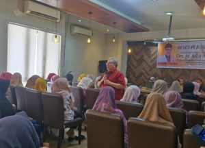 Reses di Padang, Ketua DPRD Sumbar Muhidi Dorong Pembentukan Kelompok UMKM untuk Permudah Bantuan