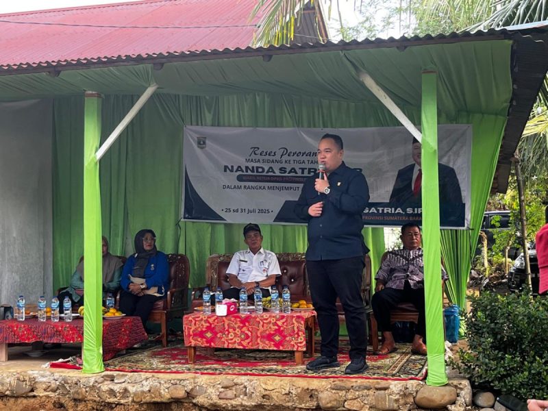 Reses di Tanjung Pulai, Nanda Satria Serap Aspirasi Soal Jalan, Pendidikan, dan Penerangan
